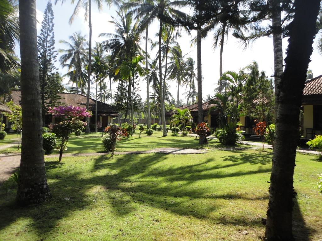 Kuta Indah Hotel Екстер'єр фото