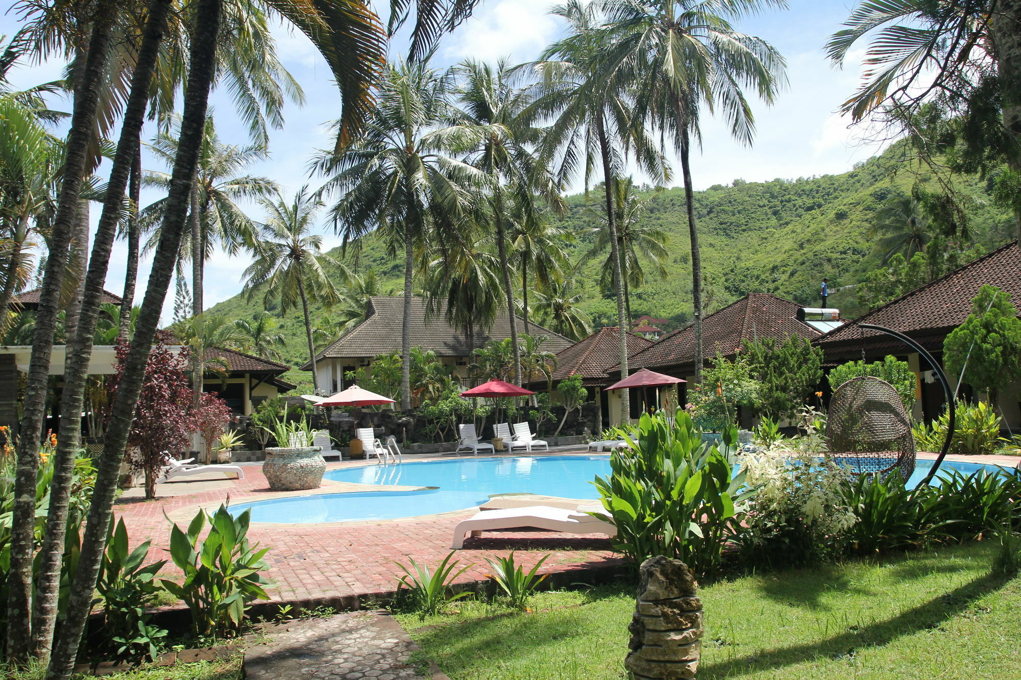 Kuta Indah Hotel Екстер'єр фото